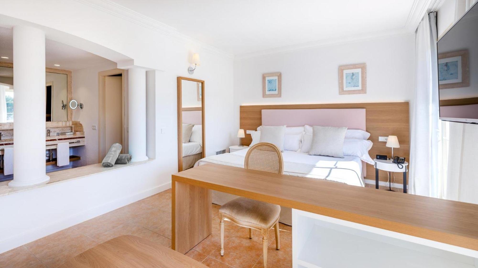Viva Cala Mesquida Suites & Spa Adults Only 16 Dış mekan fotoğraf